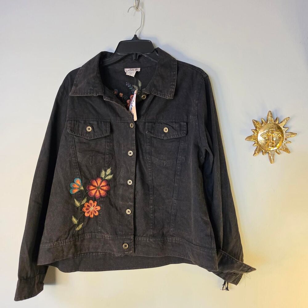 Lola P Women's Black Boho Fringe Jacket